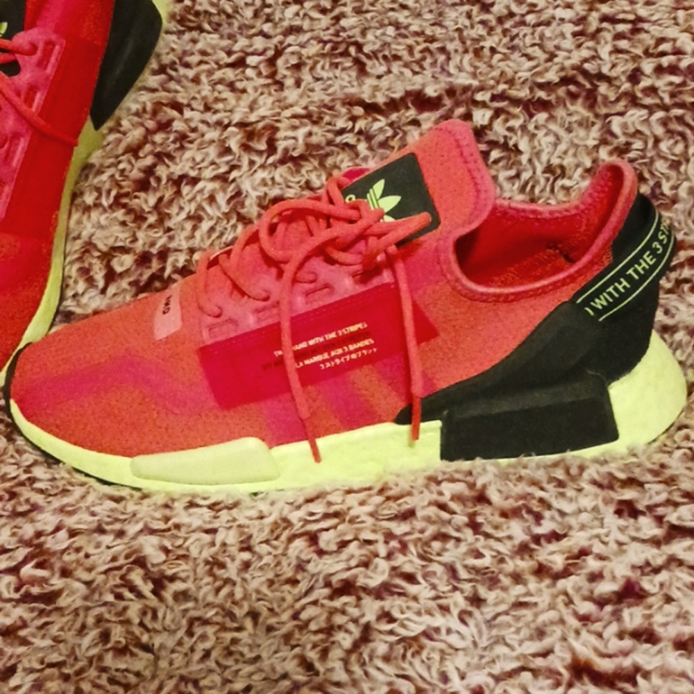 Adidas NMD R1 - Picture 7 of 7